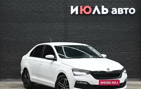 Skoda Rapid II, 2021 год, 1 300 000 рублей, 3 фотография