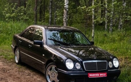 Mercedes-Benz E-Класс, 1997 год, 350 000 рублей, 1 фотография