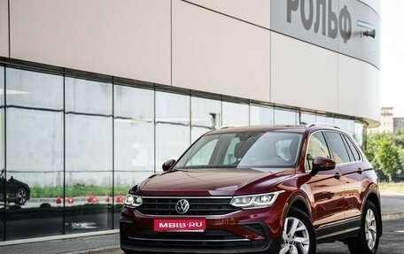 Volkswagen Tiguan II, 2021 год, 2 599 000 рублей, 1 фотография