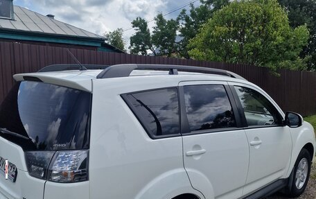 Mitsubishi Outlander III рестайлинг 3, 2012 год, 1 100 000 рублей, 6 фотография