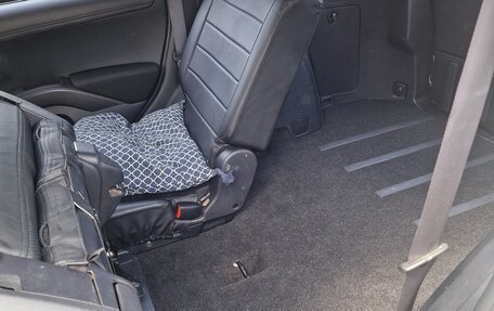 Mitsubishi Outlander III рестайлинг 3, 2012 год, 1 100 000 рублей, 15 фотография