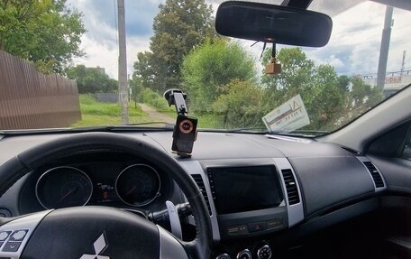 Mitsubishi Outlander III рестайлинг 3, 2012 год, 1 100 000 рублей, 14 фотография