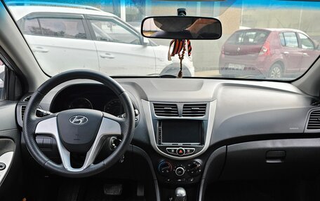 Hyundai Solaris II рестайлинг, 2012 год, 500 000 рублей, 17 фотография