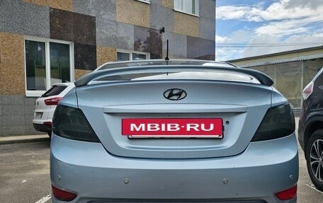Hyundai Solaris II рестайлинг, 2012 год, 500 000 рублей, 5 фотография