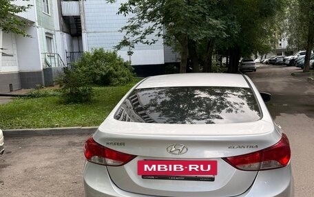 Hyundai Elantra V, 2012 год, 820 000 рублей, 2 фотография