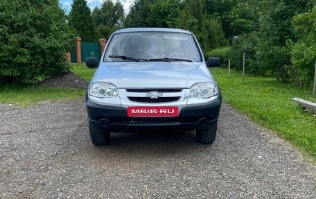 Chevrolet Niva I рестайлинг, 2009 год, 295 000 рублей, 6 фотография