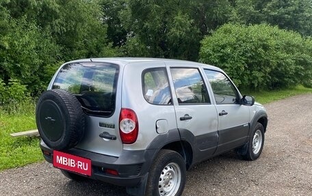 Chevrolet Niva I рестайлинг, 2009 год, 295 000 рублей, 4 фотография