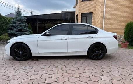 BMW 3 серия, 2016 год, 2 400 000 рублей, 4 фотография