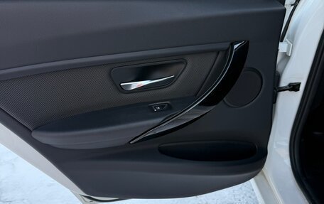 BMW 3 серия, 2016 год, 2 400 000 рублей, 12 фотография