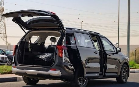 KIA Carnival, 2026 год, 5 330 000 рублей, 10 фотография