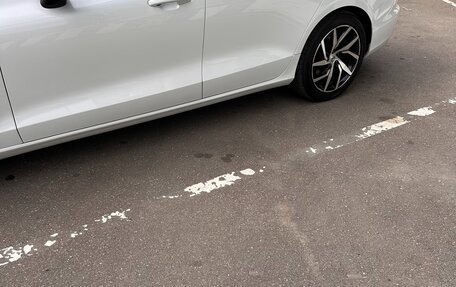 Volvo S60 III, 2020 год, 3 580 000 рублей, 4 фотография