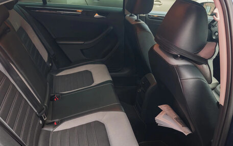 Volkswagen Jetta VI, 2015 год, 1 249 000 рублей, 11 фотография