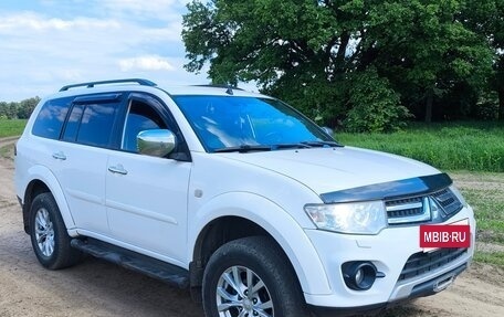 Mitsubishi Pajero Sport II рестайлинг, 2013 год, 1 720 000 рублей, 8 фотография
