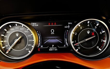 Maserati Levante I, 2021 год, 7 500 000 рублей, 11 фотография