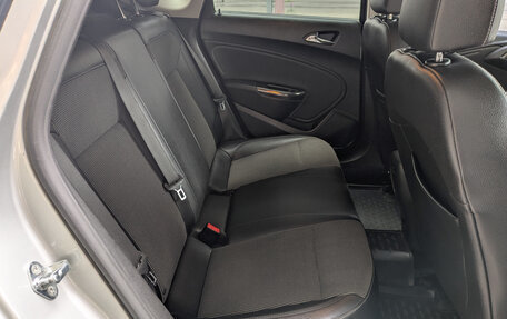 Opel Astra J, 2010 год, 799 900 рублей, 12 фотография
