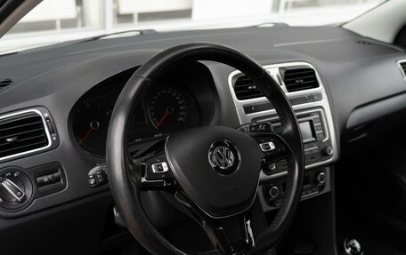 Volkswagen Polo VI (EU Market), 2017 год, 1 249 000 рублей, 10 фотография