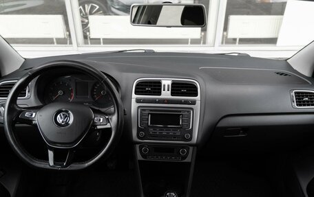 Volkswagen Polo VI (EU Market), 2017 год, 1 249 000 рублей, 8 фотография