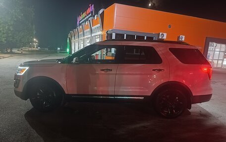 Ford Explorer VI, 2015 год, 2 400 000 рублей, 4 фотография