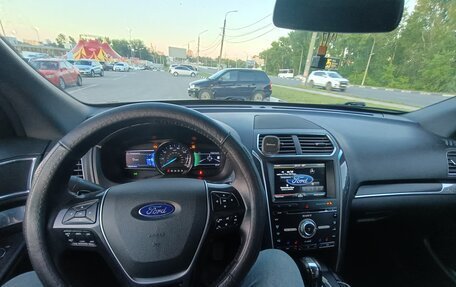 Ford Explorer VI, 2015 год, 2 400 000 рублей, 5 фотография