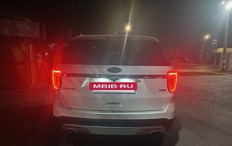 Ford Explorer VI, 2015 год, 2 400 000 рублей, 3 фотография