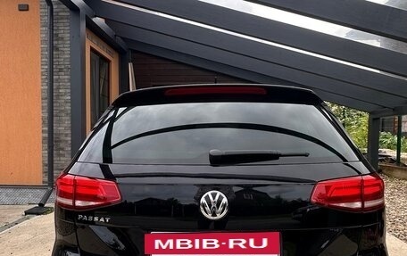 Volkswagen Passat B8 рестайлинг, 2019 год, 1 600 000 рублей, 6 фотография