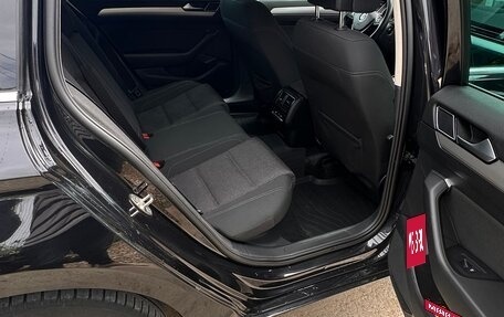 Volkswagen Passat B8 рестайлинг, 2019 год, 1 600 000 рублей, 11 фотография