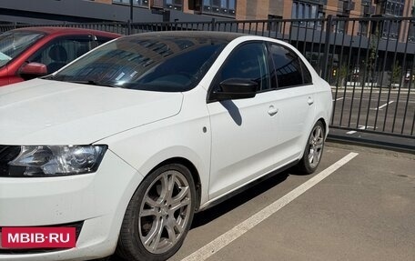 Skoda Rapid I, 2015 год, 950 000 рублей, 2 фотография