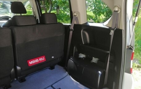 Honda Freed I, 2014 год, 1 350 000 рублей, 14 фотография