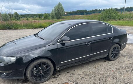 Volkswagen Passat B6, 2008 год, 620 000 рублей, 2 фотография