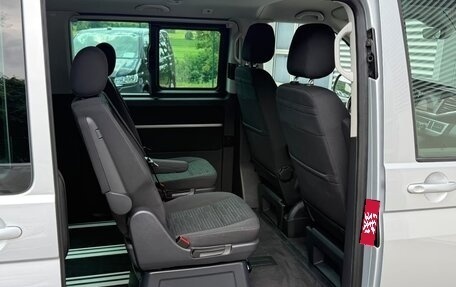 Volkswagen Multivan T6 рестайлинг, 2022 год, 4 000 000 рублей, 9 фотография