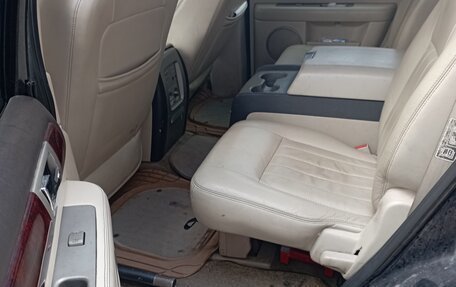 Lincoln Navigator, 2002 год, 600 000 рублей, 6 фотография