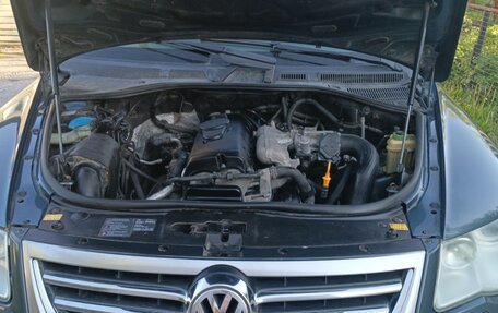 Volkswagen Touareg III, 2009 год, 950 000 рублей, 10 фотография