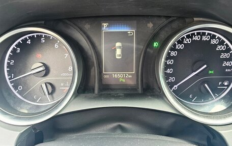 Toyota Camry, 2021 год, 2 300 000 рублей, 15 фотография