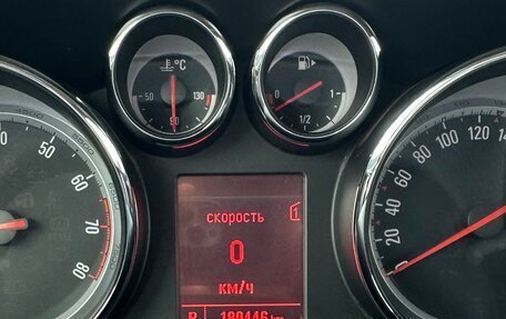 Opel Astra J, 2011 год, 649 000 рублей, 24 фотография