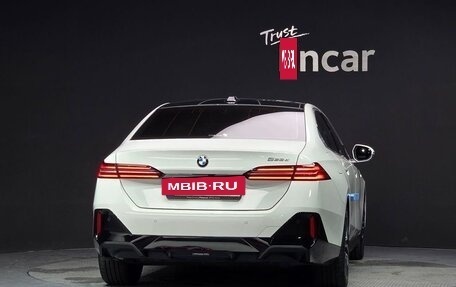 BMW 5 серия, 2024 год, 5 787 924 рублей, 4 фотография