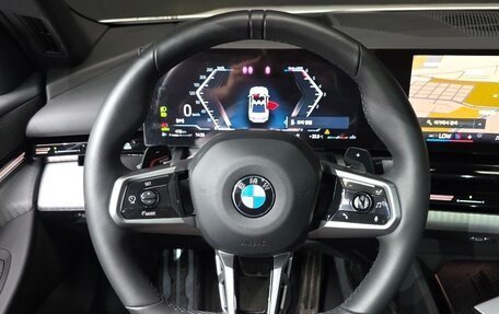 BMW 5 серия, 2024 год, 5 787 924 рублей, 15 фотография
