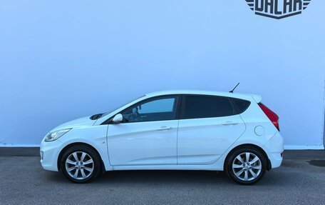 Hyundai Solaris II рестайлинг, 2013 год, 780 000 рублей, 3 фотография