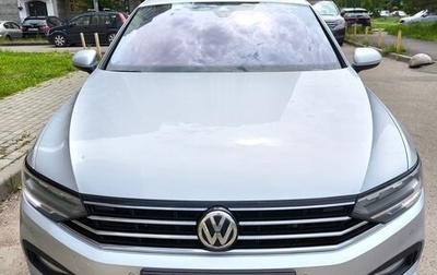 Volkswagen Passat B8 рестайлинг, 2020 год, 3 100 000 рублей, 1 фотография