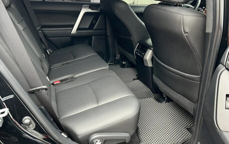 Toyota Land Cruiser Prado 150 рестайлинг 2, 2019 год, 5 250 000 рублей, 8 фотография