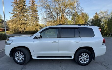 Toyota Land Cruiser 200, 2019 год, 6 350 000 рублей, 5 фотография