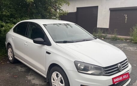 Volkswagen Polo VI (EU Market), 2017 год, 750 000 рублей, 2 фотография