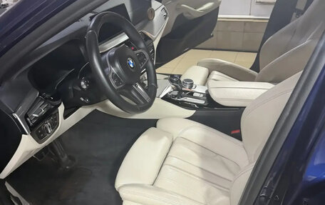 BMW 5 серия, 2019 год, 4 300 000 рублей, 3 фотография