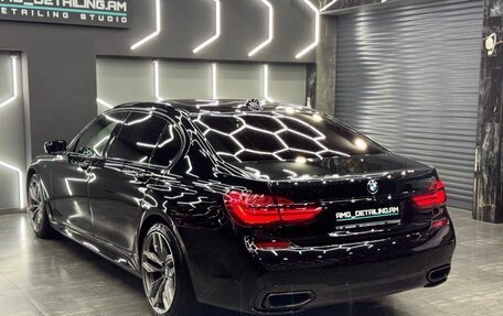 BMW 7 серия, 2015 год, 3 900 000 рублей, 4 фотография
