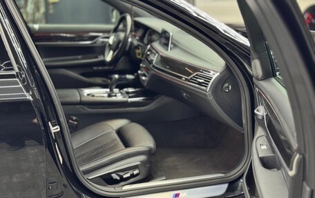 BMW 7 серия, 2015 год, 3 900 000 рублей, 33 фотография