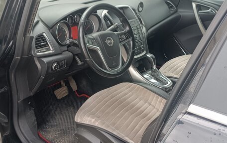 Opel Astra J, 2010 год, 450 000 рублей, 3 фотография