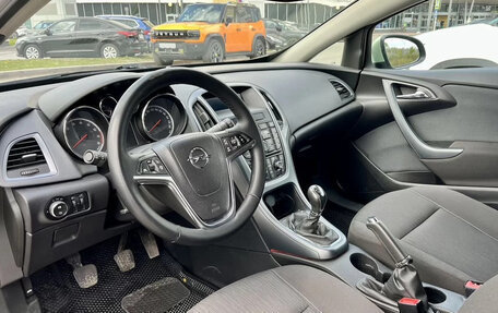 Opel Astra J, 2011 год, 911 000 рублей, 25 фотография