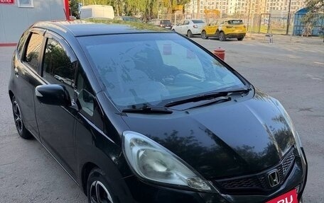 Honda Jazz II рестайлинг, 2011 год, 650 000 рублей, 2 фотография