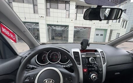 KIA Venga I, 2012 год, 940 000 рублей, 3 фотография