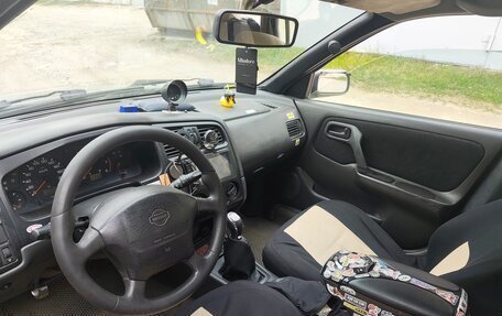 Nissan Primera II рестайлинг, 1998 год, 75 000 рублей, 24 фотография