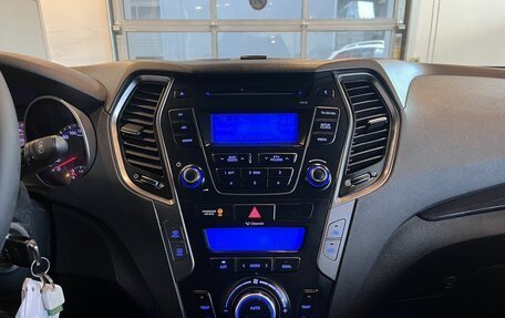 Hyundai Santa Fe III рестайлинг, 2013 год, 2 077 000 рублей, 13 фотография